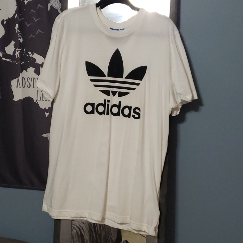 White adidas t-shirt